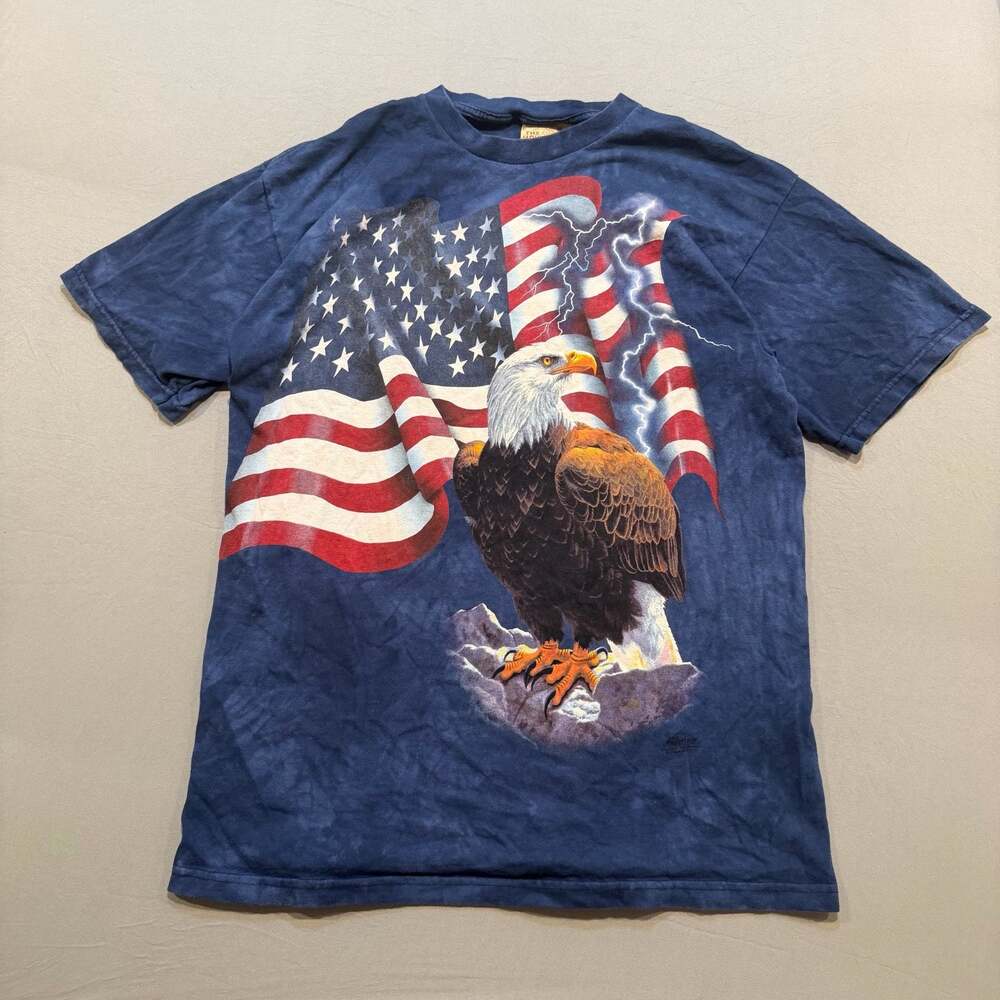 The Mountain Bald Eagle American Flag Lightning T-Shirt M VTG USA